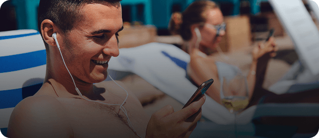 Persona disfrutando de Oasis Galaxy